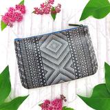 Shop for Moroccan pattern print vegan pouch/coin purse by . Wholesale available at /3e74ba1b4bacd089a58ff5987796ed8e/mlavi-morocco-collection-vegan-bag-wallet-and-accessories-wholesale.html