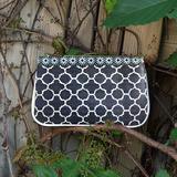 Shop for Moroccan pattern print vegan pouch/coin purse by . Wholesale available at /3e74ba1b4bacd089a58ff5987796ed8e/mlavi-morocco-collection-vegan-bag-wallet-and-accessories-wholesale.html